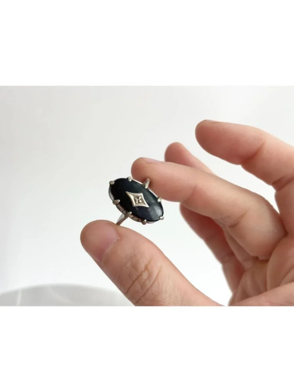 Art Deco Black Onyx Gemstone Oval Sterling Silver 925 Vintage Ring - sz 7